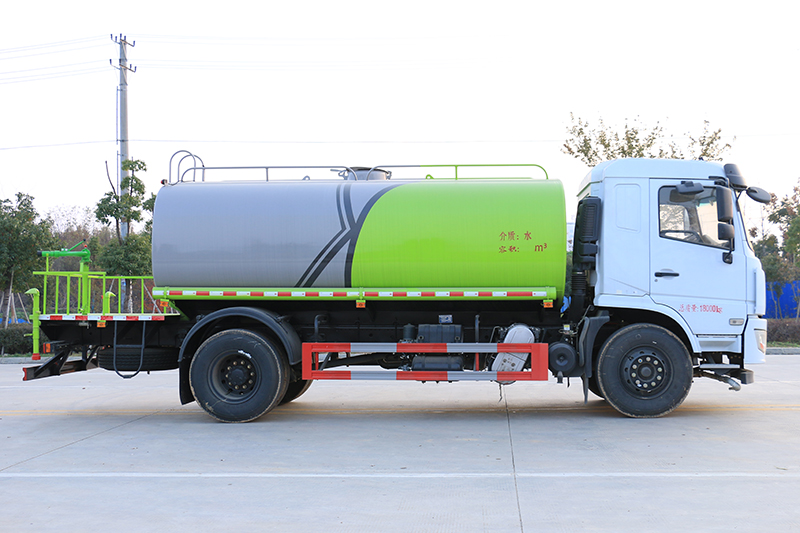 東風(fēng)D3L 12噸灑水車