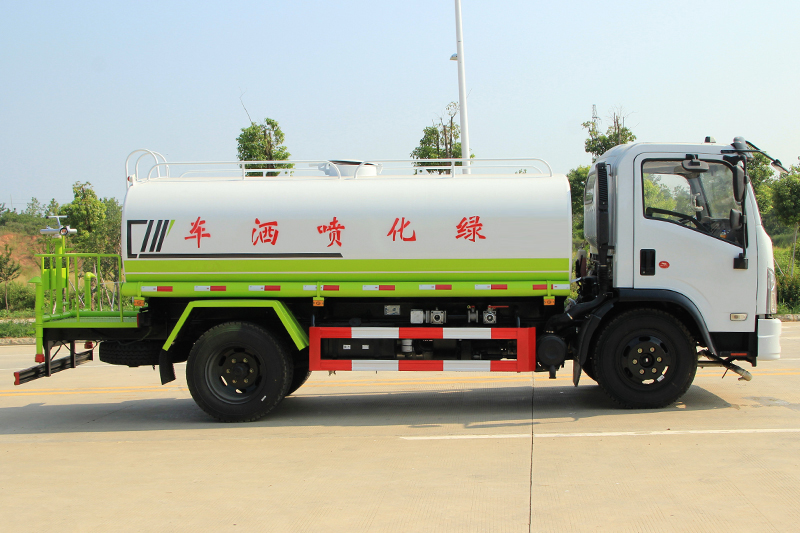 大福瑞卡 9.2噸灑水車
