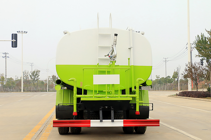 東風(fēng)D9 12噸/14噸灑水車
