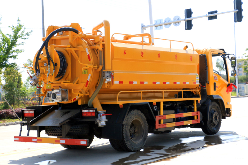 國(guó)六大福瑞卡 10方 清洗吸污車（廂式）
