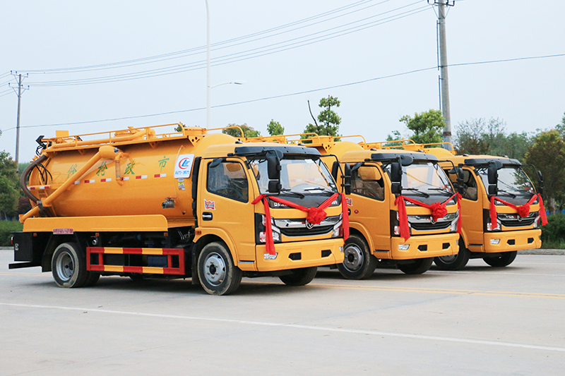 國六大多利卡一體式10方清洗吸污車