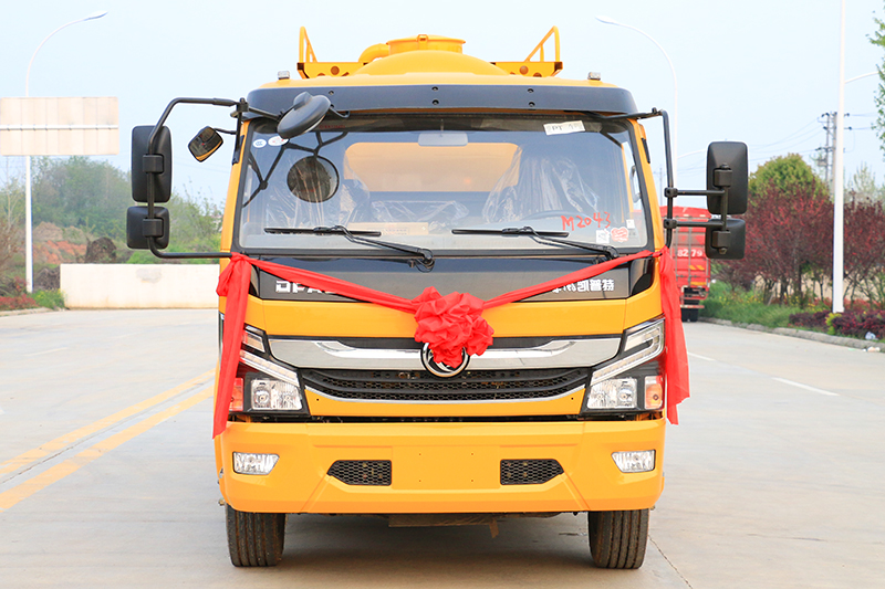 國六大多利卡一體式10方清洗吸污車