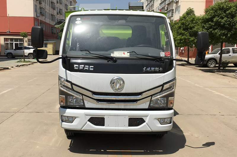 國六小多利卡5噸（1.5水/4塵）掃路車