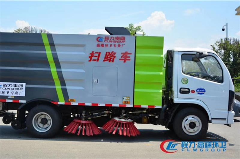 國六大多利卡8噸（2.5水/5塵）掃路車