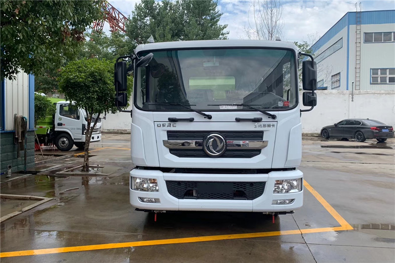 國六東風(fēng)D9  16噸（9水/7塵）洗掃車