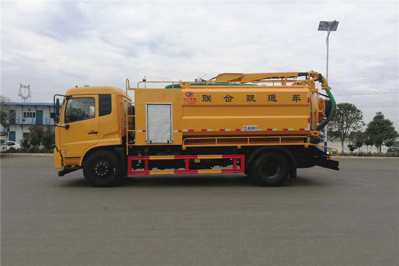 國六東風天錦12方聯(lián)合疏通車