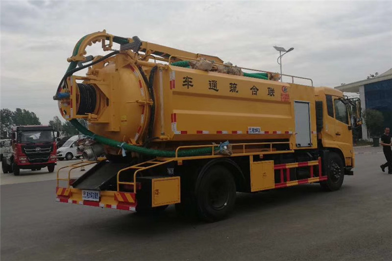 國六東風天錦12方聯(lián)合疏通車