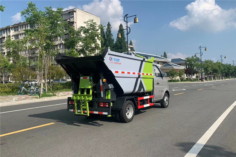 國六長安3方無泄漏壓縮垃圾車