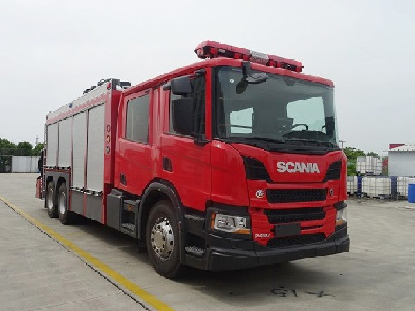 斯堪尼亞搶險(xiǎn)救援消防車(chē)