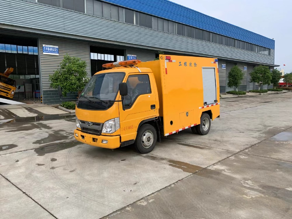 福田小卡2單排救險(xiǎn)車