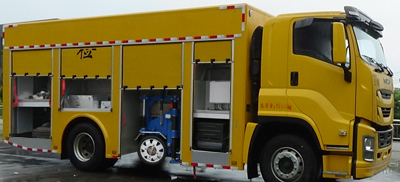 YZR5180TLJQ6型道路檢測(cè)車