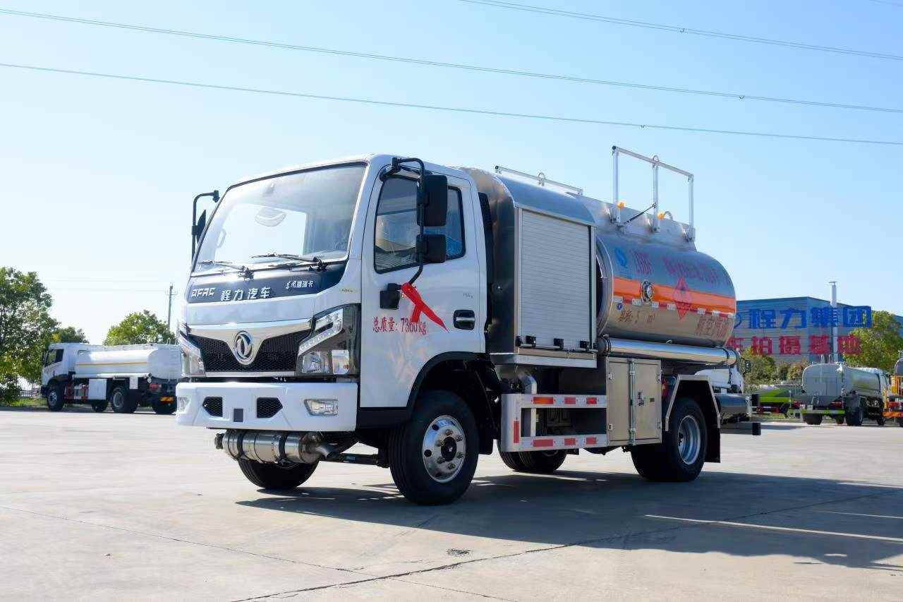 CL5121GJYL6型飛機加油車
