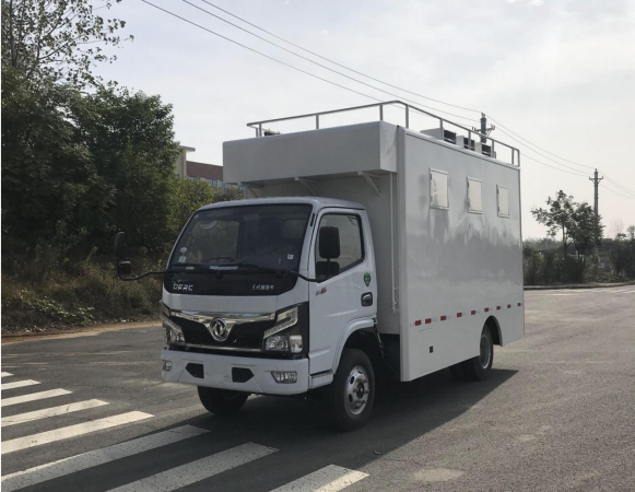 東風(fēng)小多利卡餐車