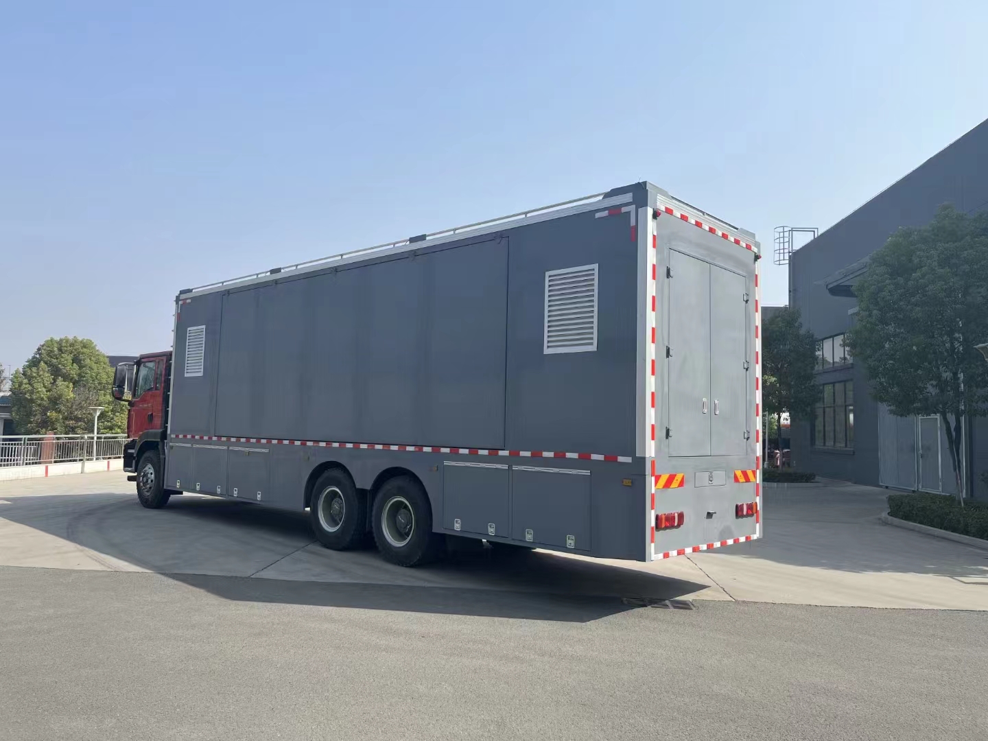 汕德卡消防宣傳車