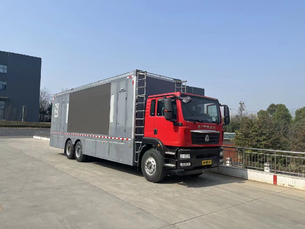 汕德卡消防宣傳車