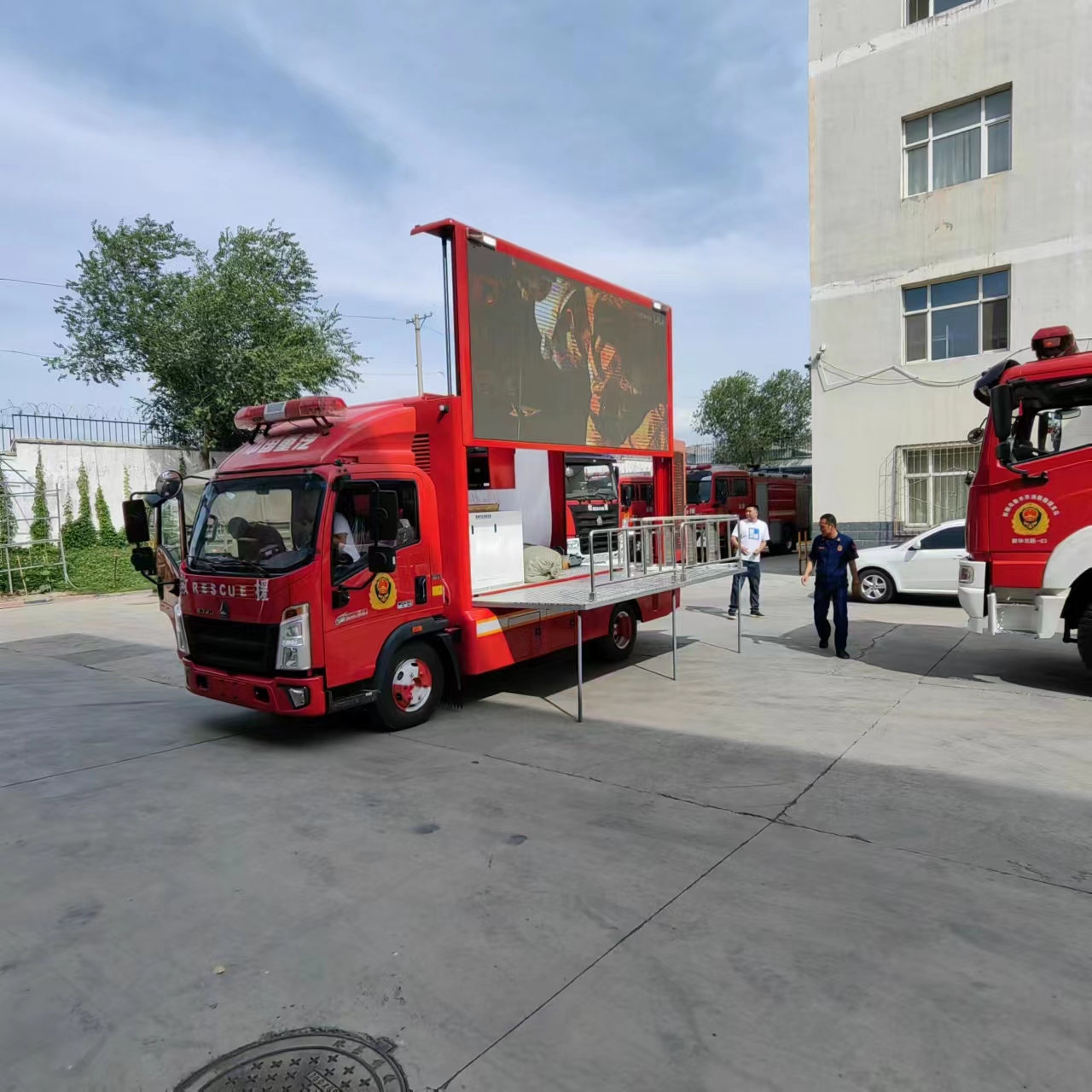 簡(jiǎn)易消防宣傳車