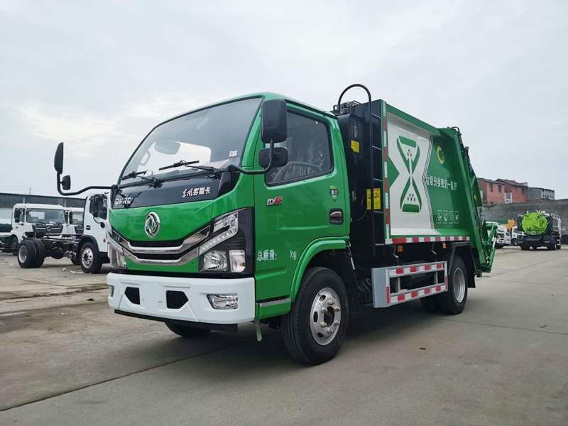 東風(fēng)6方壓縮垃圾車(chē)