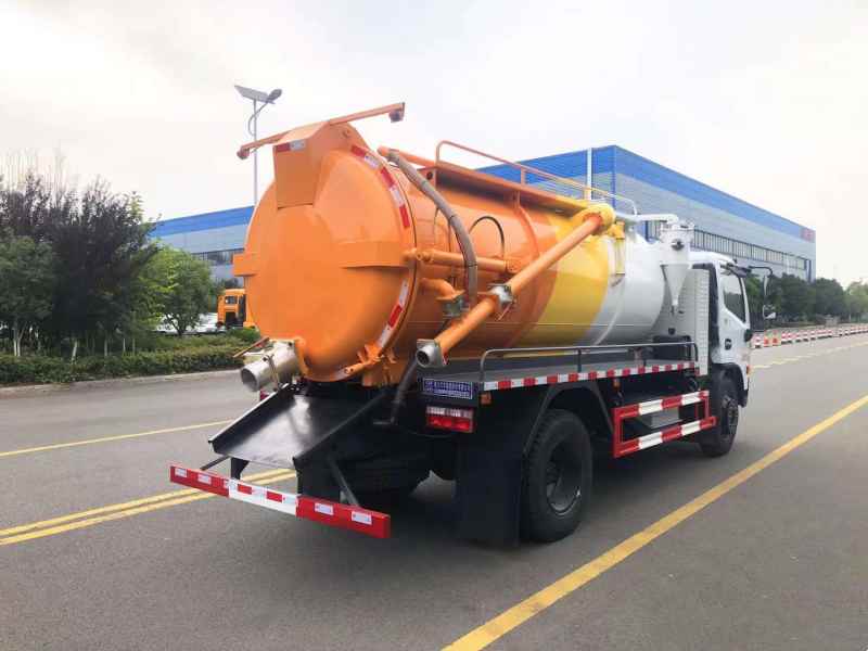 東風(fēng)混合動(dòng)力吸污車