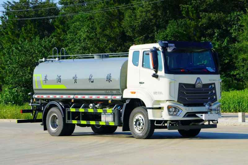 15方重汽豪沃NX灑水車