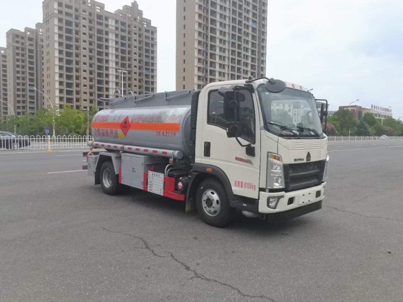 6方加油車