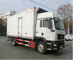 冷藏車