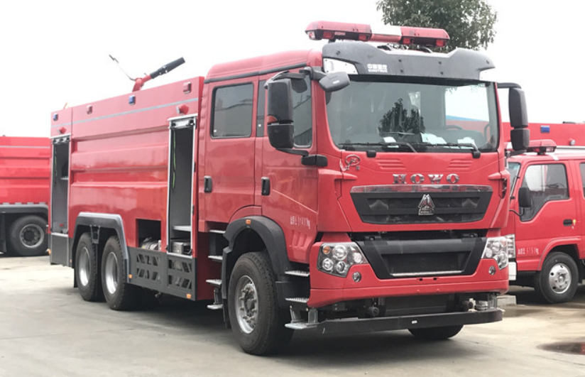 重汽國六后雙橋16噸水罐泡沫消防車多少錢一輛