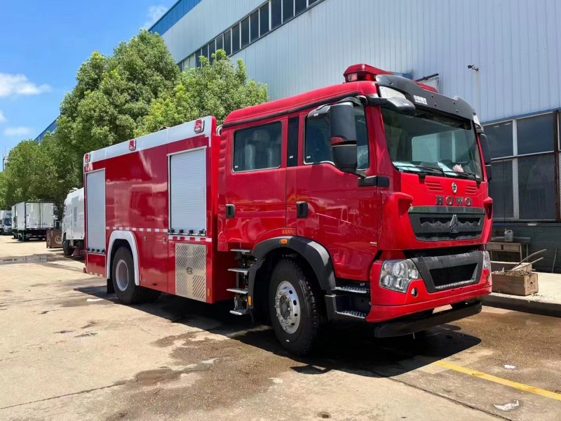 消防車卷簾門的日常維護與保養(yǎng)